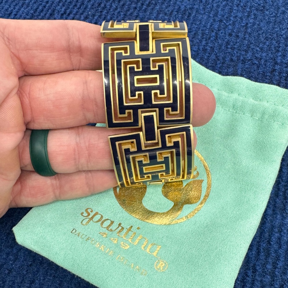 Spartina 449 Gold and Navy Geometric Bracelet